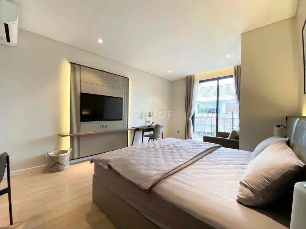Trống lại - Studio ban công to Phan Huy Thực Tân Quy Quận 7