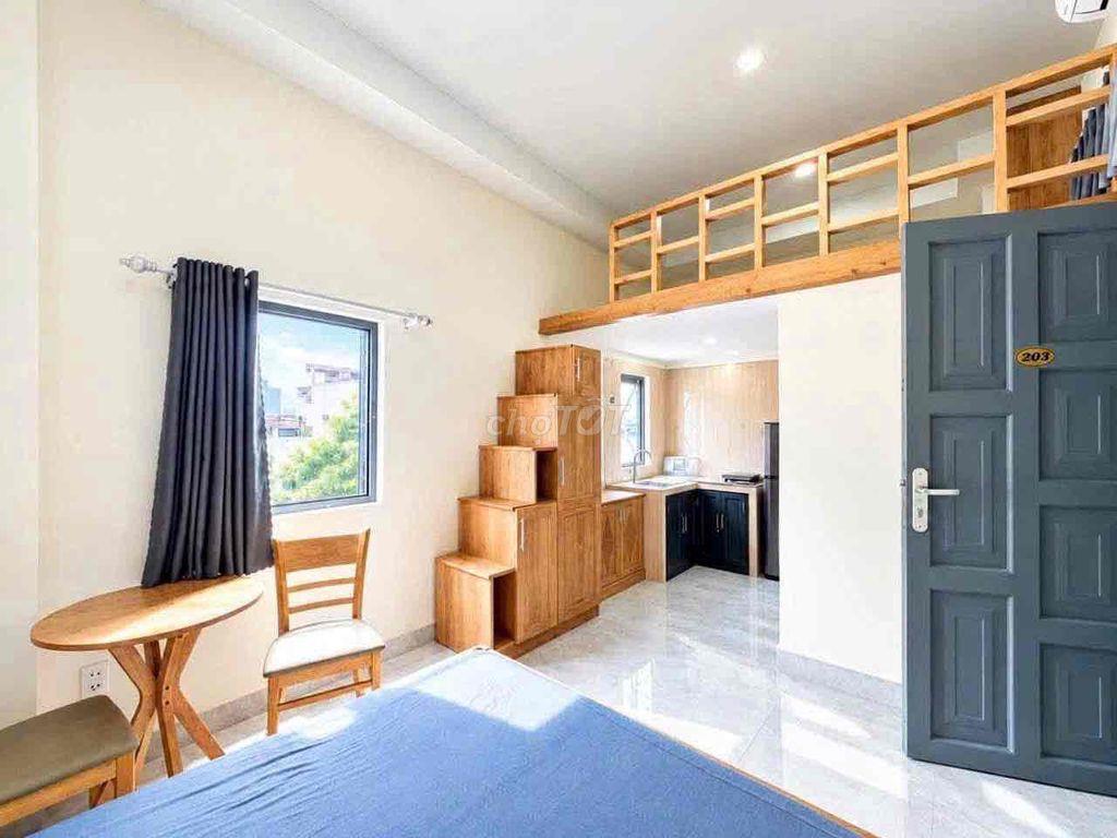 Duplex 2 giường, cửa sổ, sát bên UFM, TDTU, tiện đi quận 1, 4
