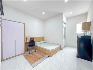 Căn Hộ 1 Phòng Ngủ - Full Nội Thất - Mặt tiền đường số 30 Tân Phong