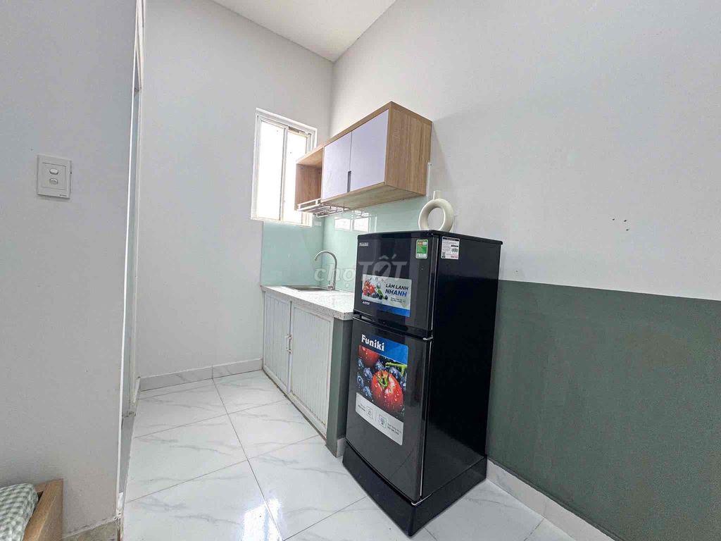 Căn Hộ 1 Phòng Ngủ - Full Nội Thất - Mặt tiền đường số 30 Tân Phong