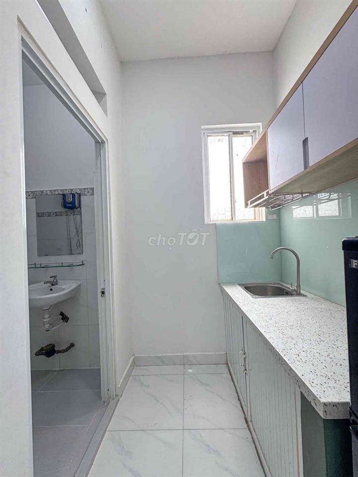 Căn Hộ 1 Phòng Ngủ - Full Nội Thất - Mặt tiền đường số 30 Tân Phong