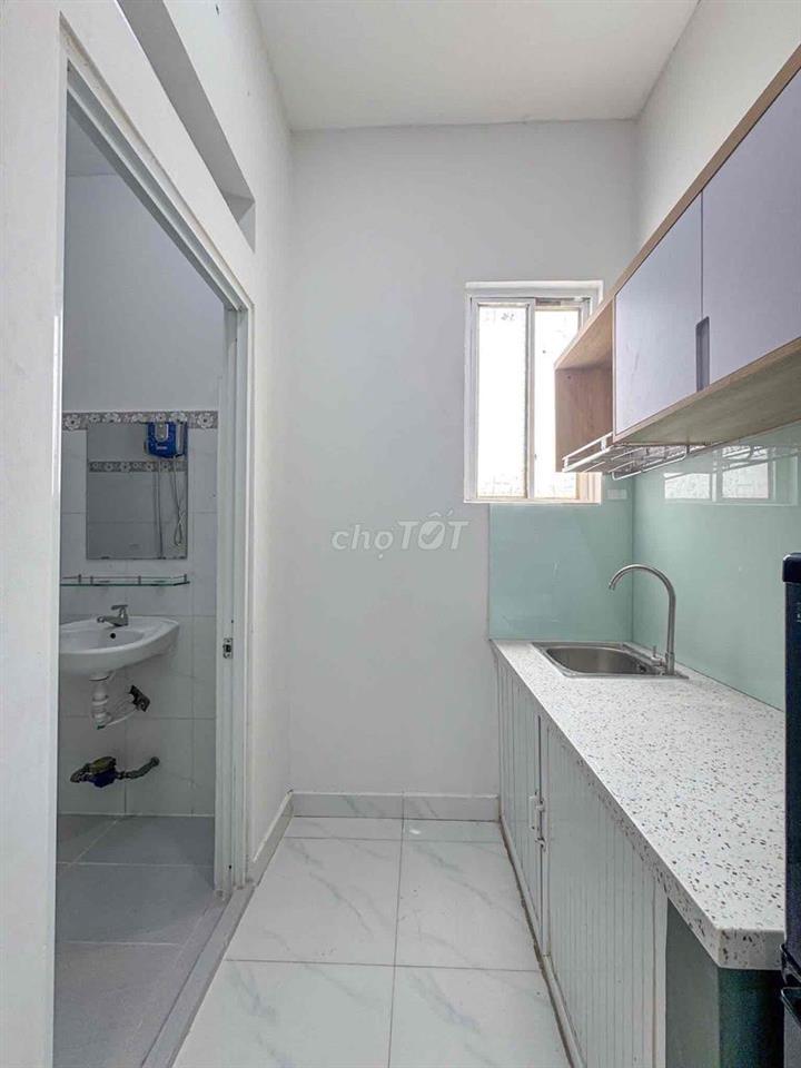 Căn Hộ 1 Phòng Ngủ - Full Nội Thất - Mặt tiền đường số 30 Tân Phong