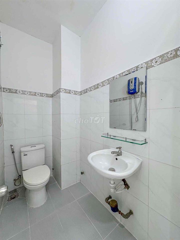 Căn Hộ 1 Phòng Ngủ - Full Nội Thất - Mặt tiền đường số 30 Tân Phong