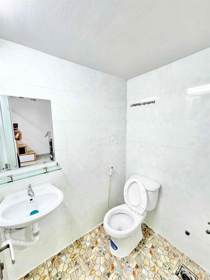 Căn Hộ Dịch Vụ Duplex Full nội thất. Mặt tiền đường số 49 Tân Quy