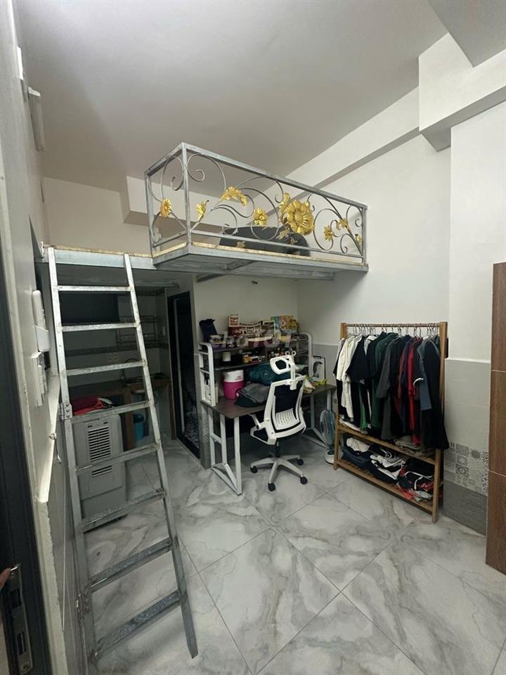 17 đường số 43, quận 7 (gần lâm văn bền, trung tâm)
