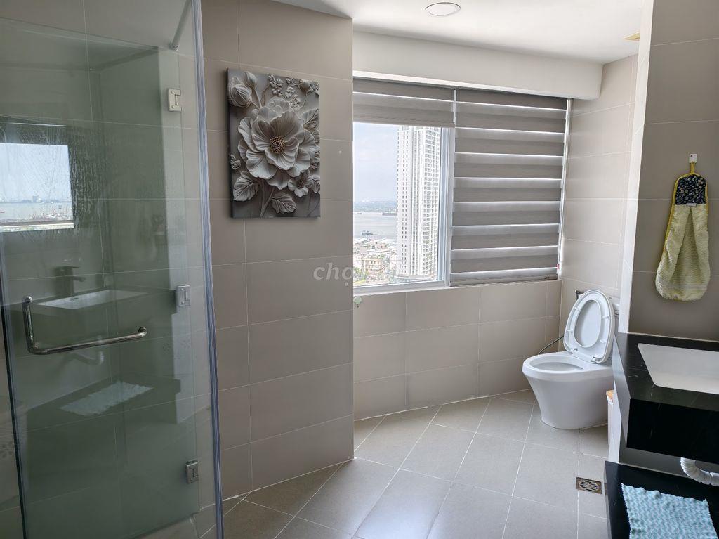 Cho thuê 2PN trong căn hộ 3PN 150m2