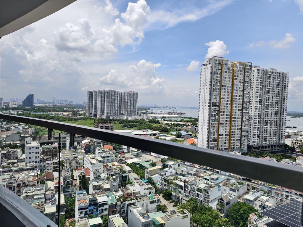 Cho thuê 2PN trong căn hộ 3PN 150m2