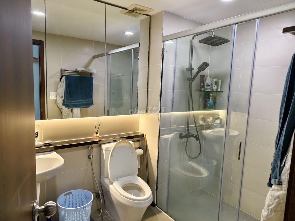 Cho thuê 2PN trong căn hộ 3PN 150m2