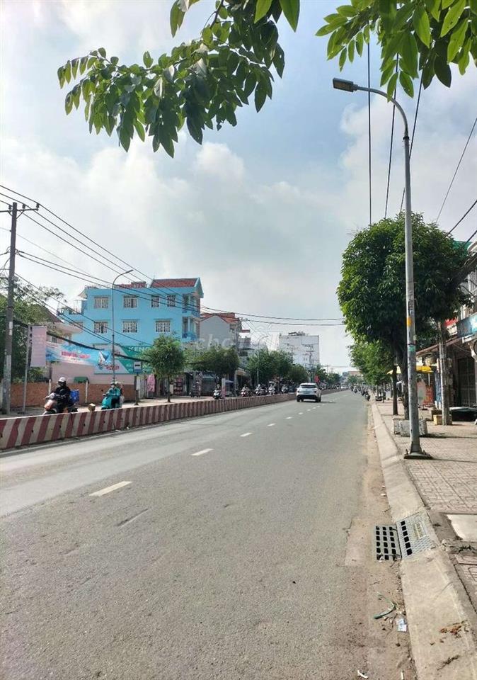 CHỈ 4🧄 HƠN NHÀ 3 TẦNG PHÚ THUẬN CẠNH HXH - HOÀN CÔNG CHUẨN VÀO Ở NGAY