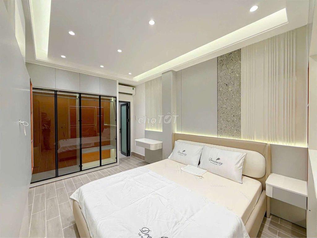 HƠN 5 TỶ CÓ NHÀ 3 TẦNG MỚI Ở NGAY SÁT HẺM XE TẢI TRÁNH PHÚ THUẬN