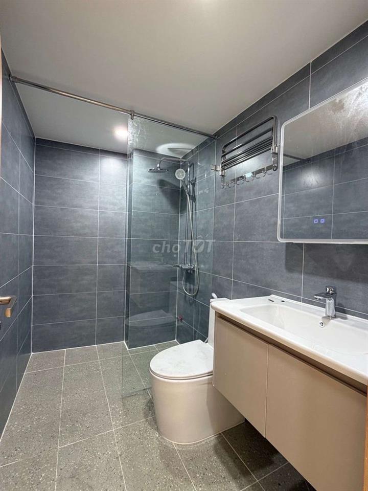 NHỈNH 8🧄 NHÀ 2 TẦNG MỚI Ở NGAY SÁT MẶT TIỀN TRÁNH XE HƠI KCX TÂN THUẬN