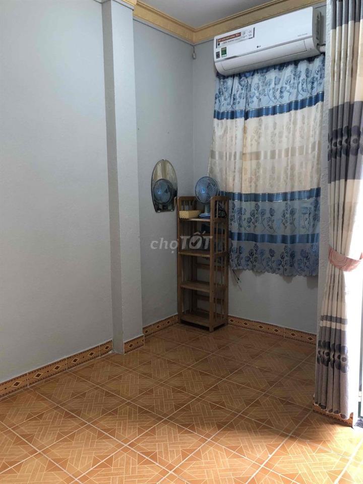 Bán nhà hẻm 994 HTP