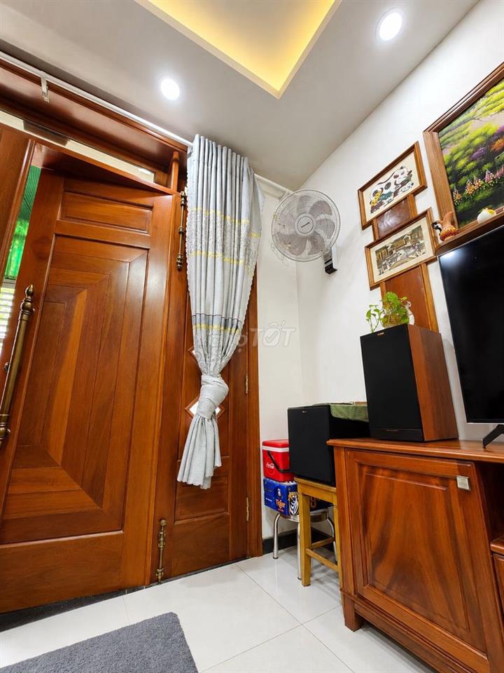 Nhà đẹp Phú Thuận Q7, 4x12m, hẻm ô tô thông, ở và KD tốt