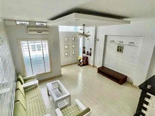 10.5 Tỷ Nhà Mặt Tiền Phường Phú Thuận, Quận 7 - Ngang 5 x 17m, khu dân