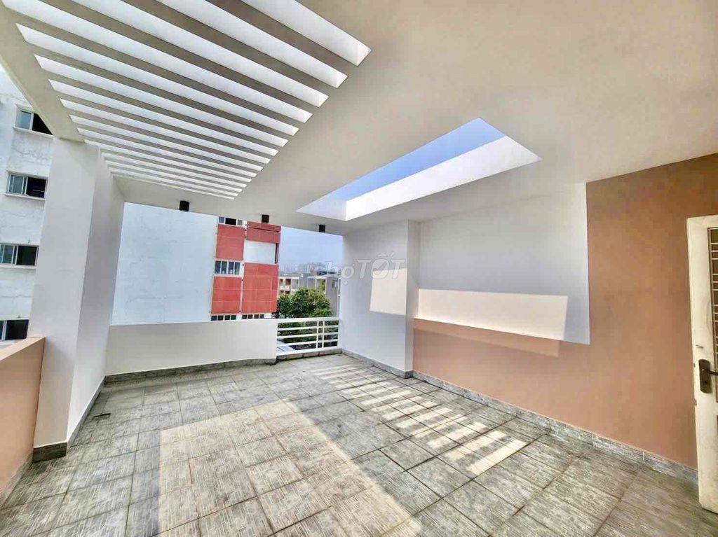 13.8 Tỷ Nhà Mặt Tiền Đường Số, P. Tân Phong, Quận 7 - Gần Trường Đại H