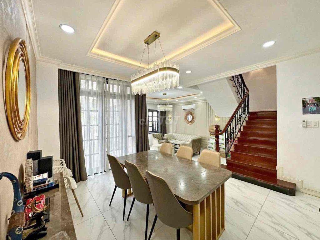 Cho Thuê Biệt thự đẹp mới – Gần Đường Nguyễn Thị Thập và Nguyễn Văn Li
