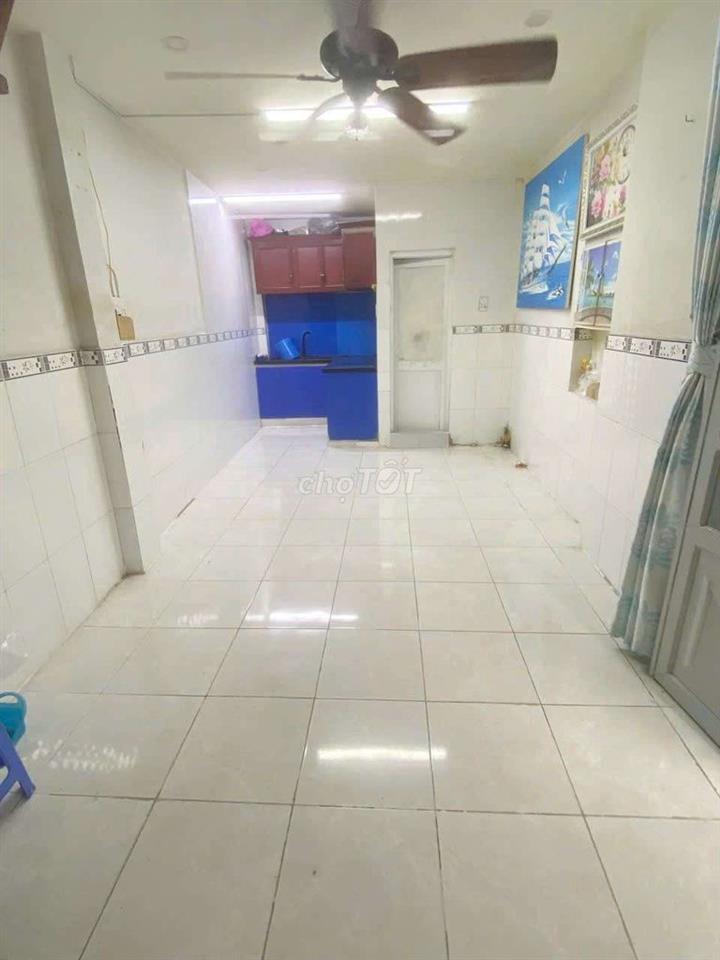 đang cần bán gấp nhà hẻm 1 1 3 5 Phú Thuận quận 7