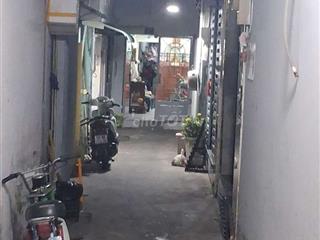 đang cần bán gấp nhà đường 29 phường Tân Kiểng quận 7