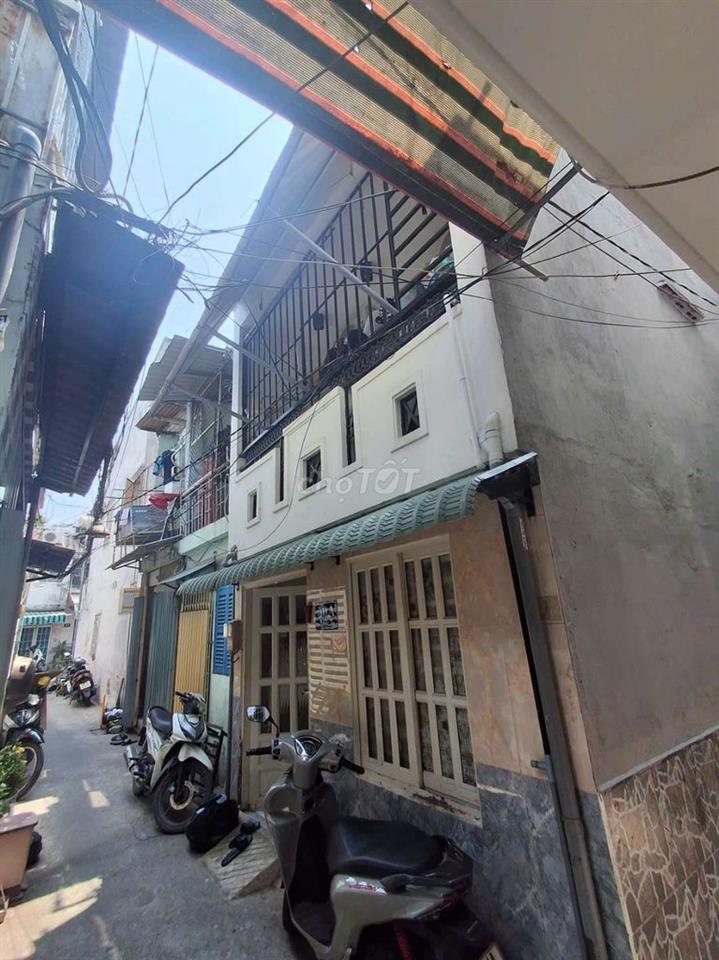 đang cần bán gấp nhà đường 29 phường Tân Kiểng quận 7