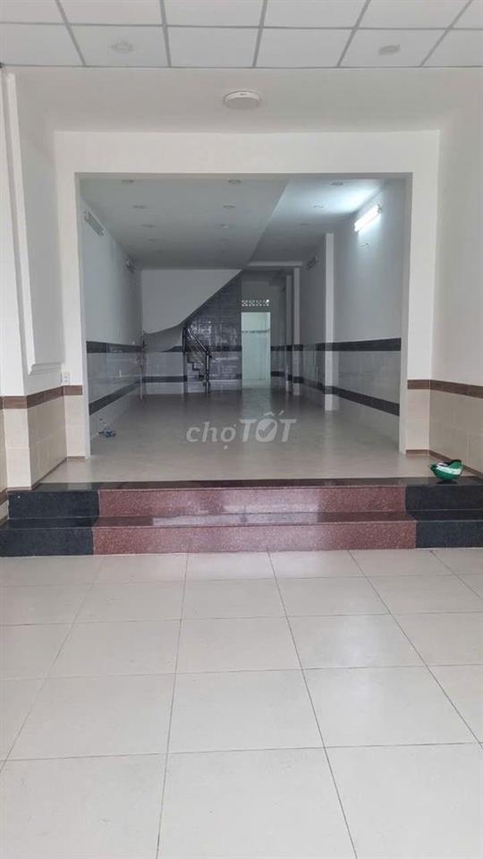 Mặt tiền kinh doanh Nguyễn thị thập 4x20 1lau 3pn 2wc trệt trống suốt