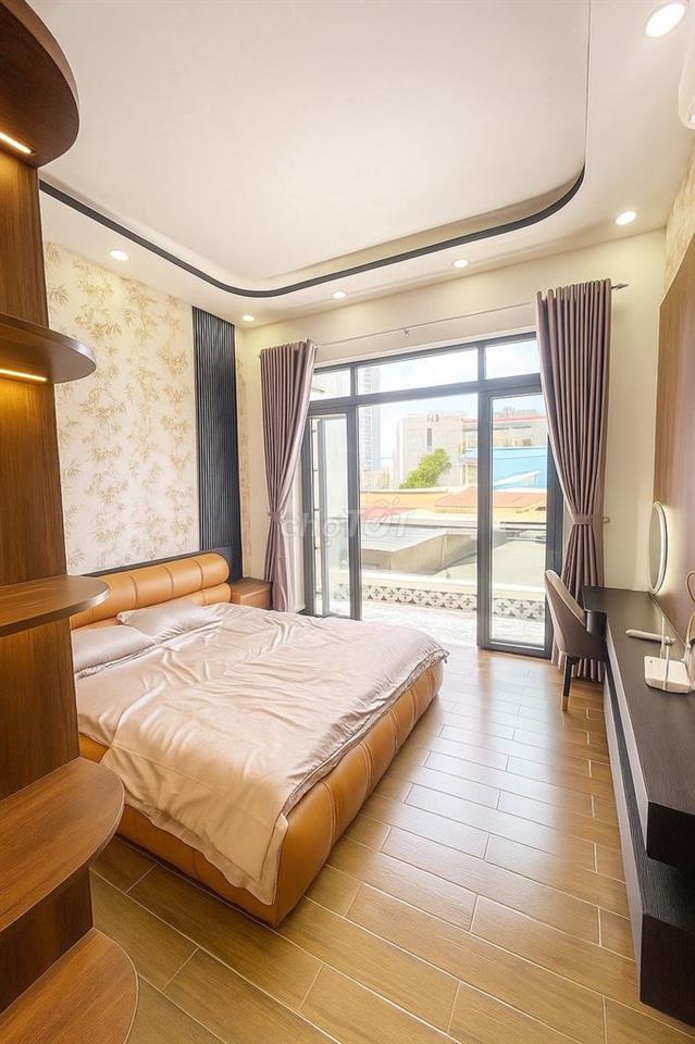 Nhà mới đẹp full nội thất cao cấp Huỳnh Tấn Phát, Q7