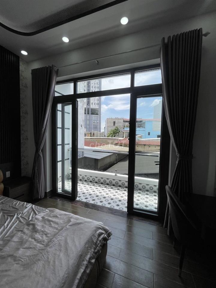 Nhà mới đẹp full nội thất cao cấp Huỳnh Tấn Phát, Q7