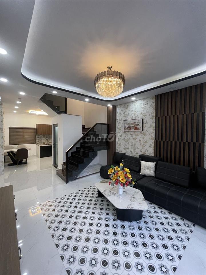 Nhà mới đẹp full nội thất cao cấp Huỳnh Tấn Phát, Q7