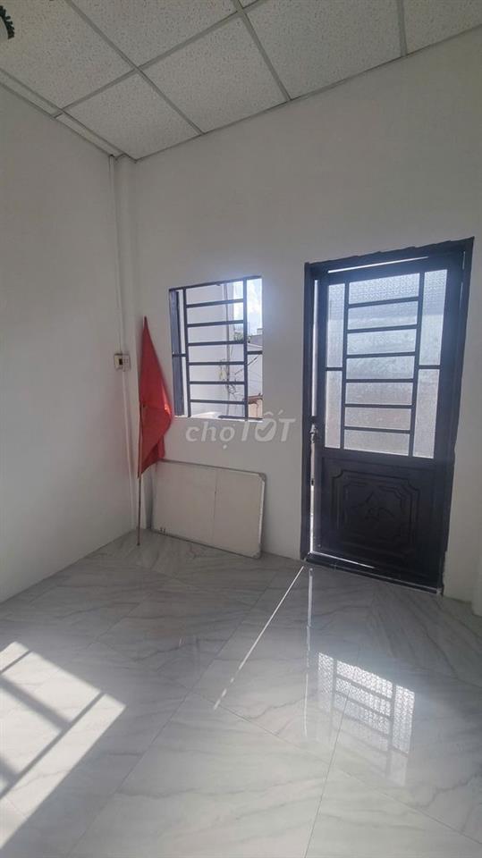 Nhà mới sơn sửa 1lau 3pn 2wc hẻm 1283 Huỳnh Tấn Phát Q7