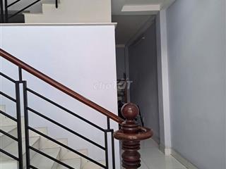 Nhà 4x10 4 Tầng 5pn 3wc nội thất cơ bản ngay chợ Tân Mỹ Q7