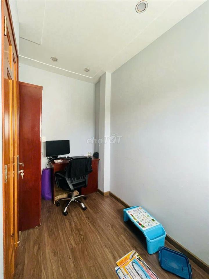 12 triệu/ tháng nhà 3PN 3WC full nội thất hẻm đường số Tân Quy, Q7.