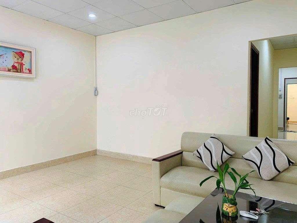 Nhà cấp 4 DT 5X20m HXH ĐS LÂM VĂN BỀN, Tân Thuận Tây, Q7
