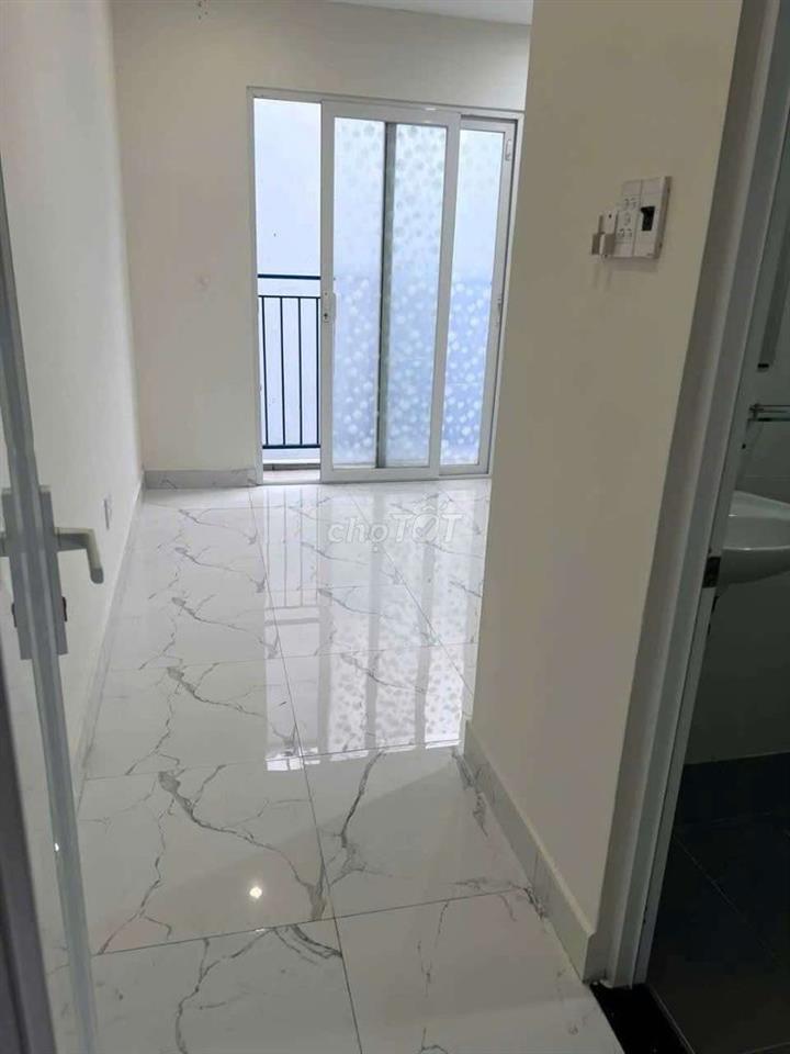Nhà HXH 180 bùi văn ba 4 tầng căn góc thoáng mát