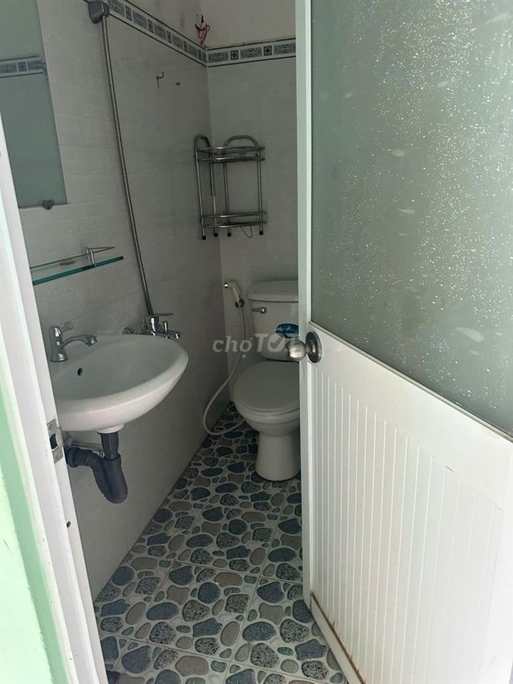 Nhà hẻm 2581 HTP NHÀ BÈ 4pn 3wc nhà trống vào ở ngay