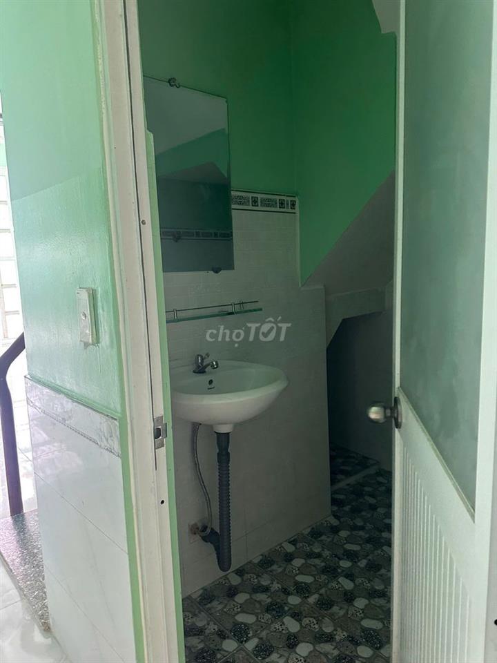 Nhà hẻm 2581 HTP NHÀ BÈ 4pn 3wc nhà trống vào ở ngay