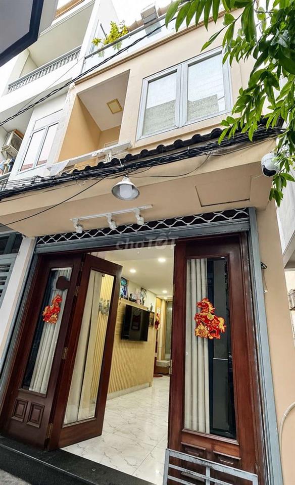 BÁN NHÀ NGUYỄN THỊ XIẾU, KẾ ECO GREEN NGAY CẦU TÂN THUẬN, 3 TẦNG