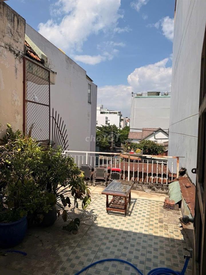 Bán đất tặng nhà 3 tầng, mặt tiền kinh doanh, tiện xây building 9tầng