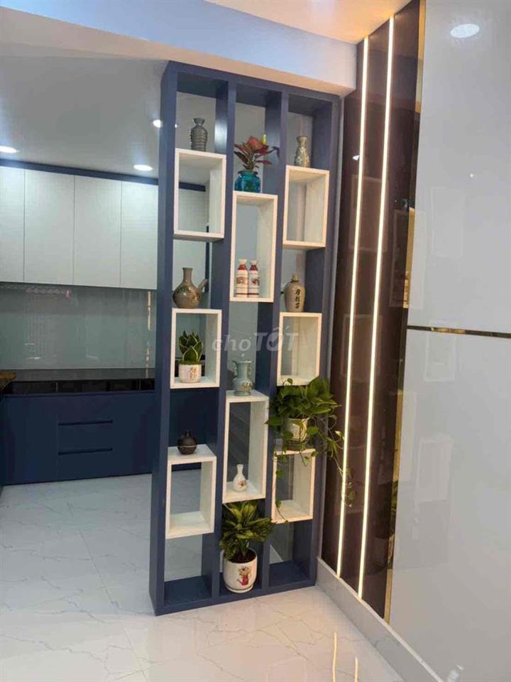 mình chính chủ cần cho thuê nhà nguyên căn