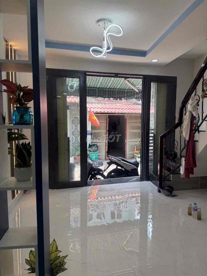 mình chính chủ cần cho thuê nhà nguyên căn