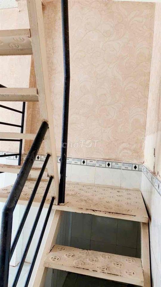 mình chính chủ cần bán nhà sổ hồng riêng hẻm 435