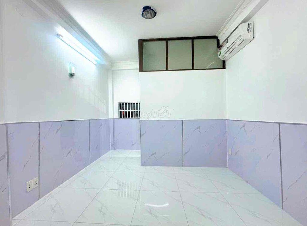 nhà 3 tầng hẽm ôtô 7chổ thông thoáng
