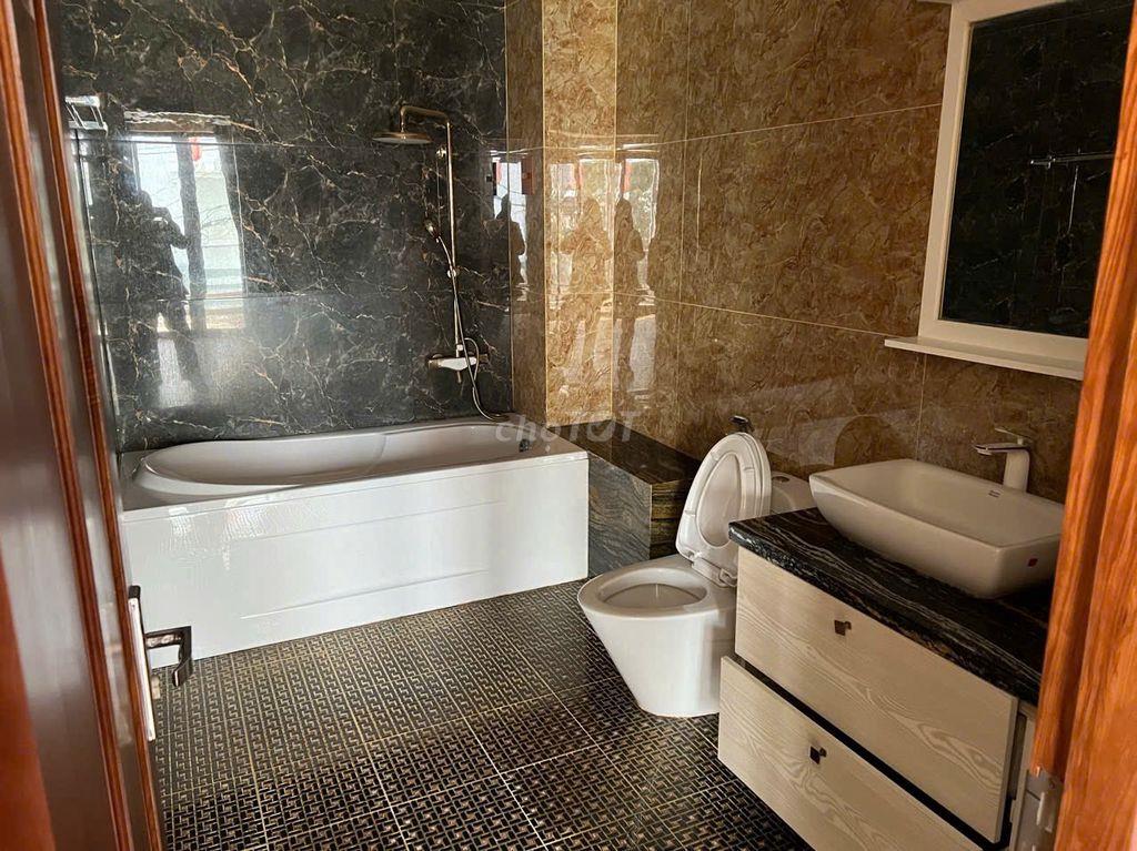 CHO THUÊ NHÀ PHỐ CÓ THANG MÁY- 35 TRIỆU/THÁNG - KDC NAM LONG PHÚ THUẬN