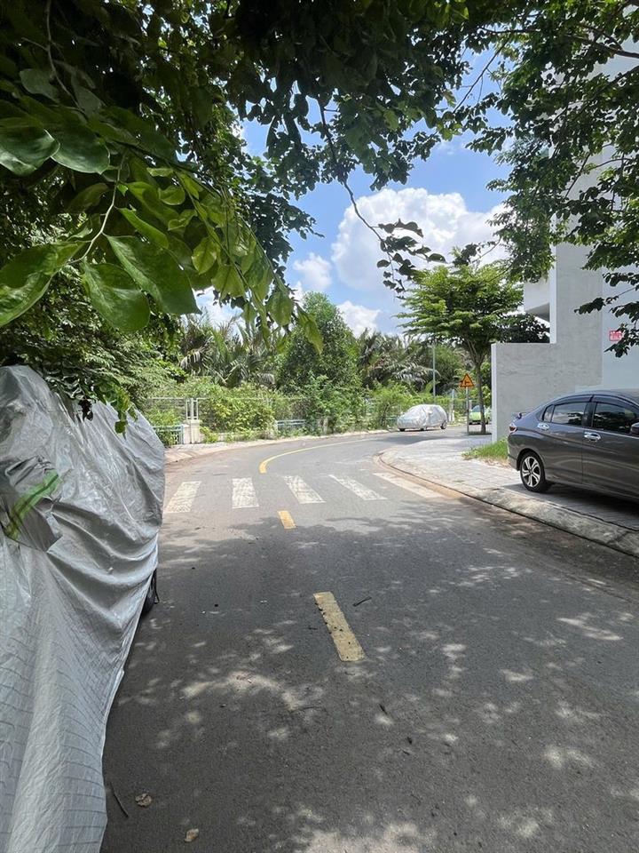 BÁN ĐẤT NỀN NHÀ PHỐ - NỘI KHU Q7 RIVERSIDE CHỈ 7,9 TỶ