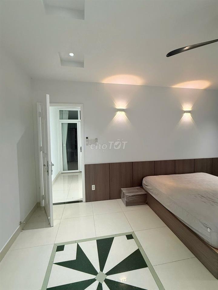 Biệt thự Sadeco diện tích 300m2 cực rộng  –giá thuê chỉ 40 triệu/tháng