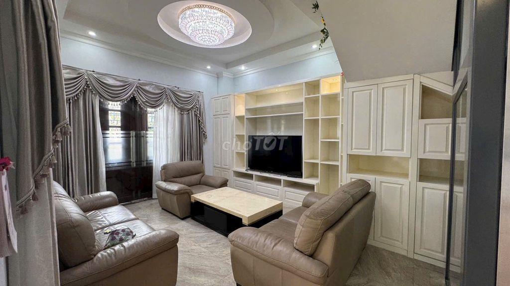 MẶT TIỀN ĐƯỜNG PHÚ THUẬN RỘNG 30M – NGANG 8M CỰC ĐẸP – CÓ THANG MÁY