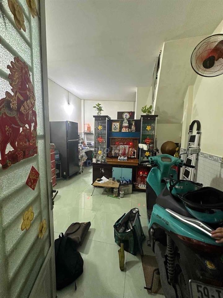 NHÀ ĐẸP 2 TẦNG HẺM 861/27 Trần Xuân Soạn, p. Tân Hưng, Quận 7