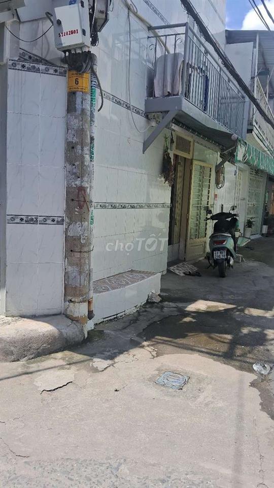 bán nhà q7