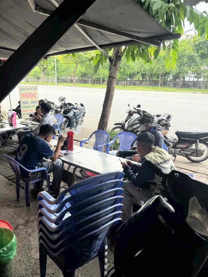 kẹt tiền chữa bệnh bán Nhà 15m2