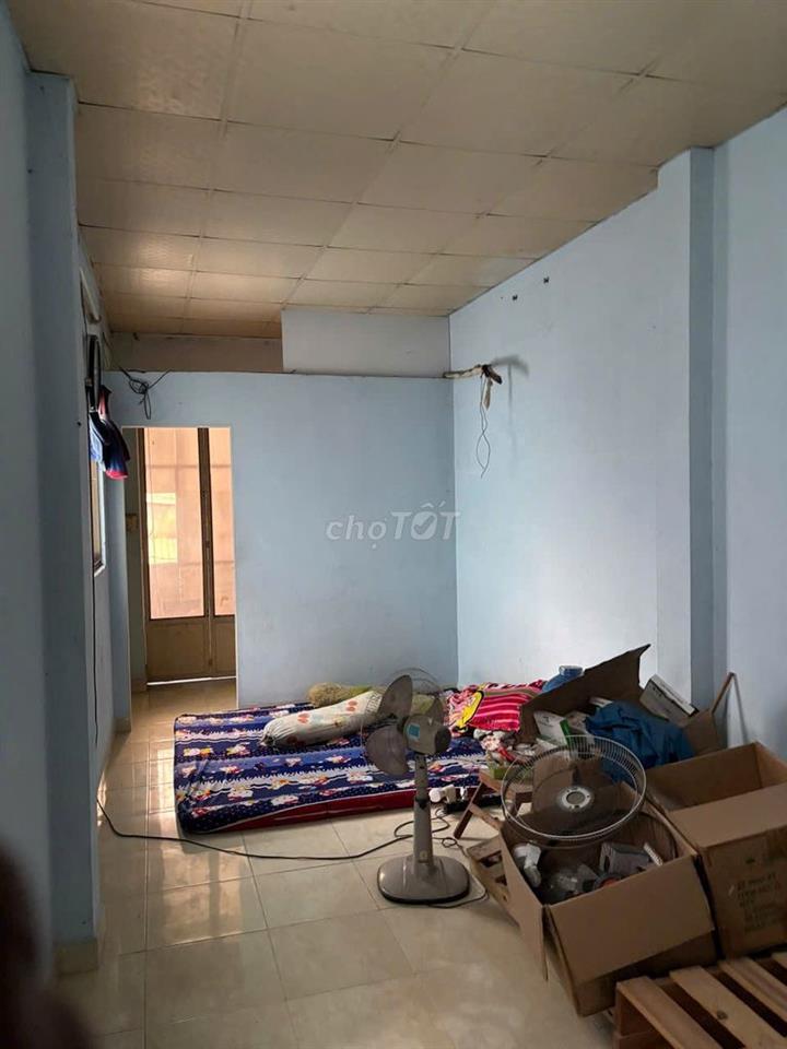 Cần bán nhà cầu Tân Thuận 1