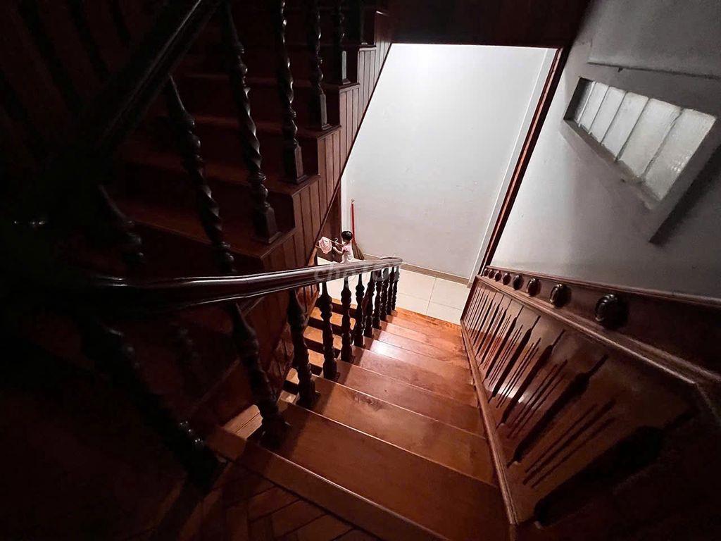 CHÍNH CHỦ CẦN BÁN NHÀ 3 TẦNG