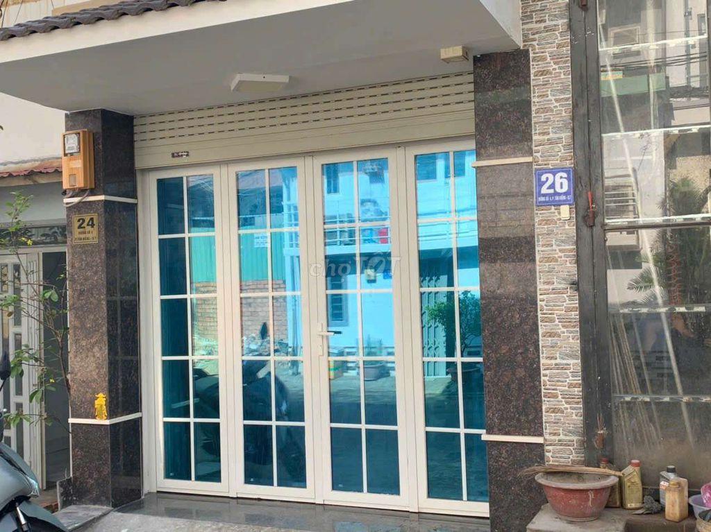 Cần bán nhà mặt tiền đường số 04 Tân Kiểng Quận 7